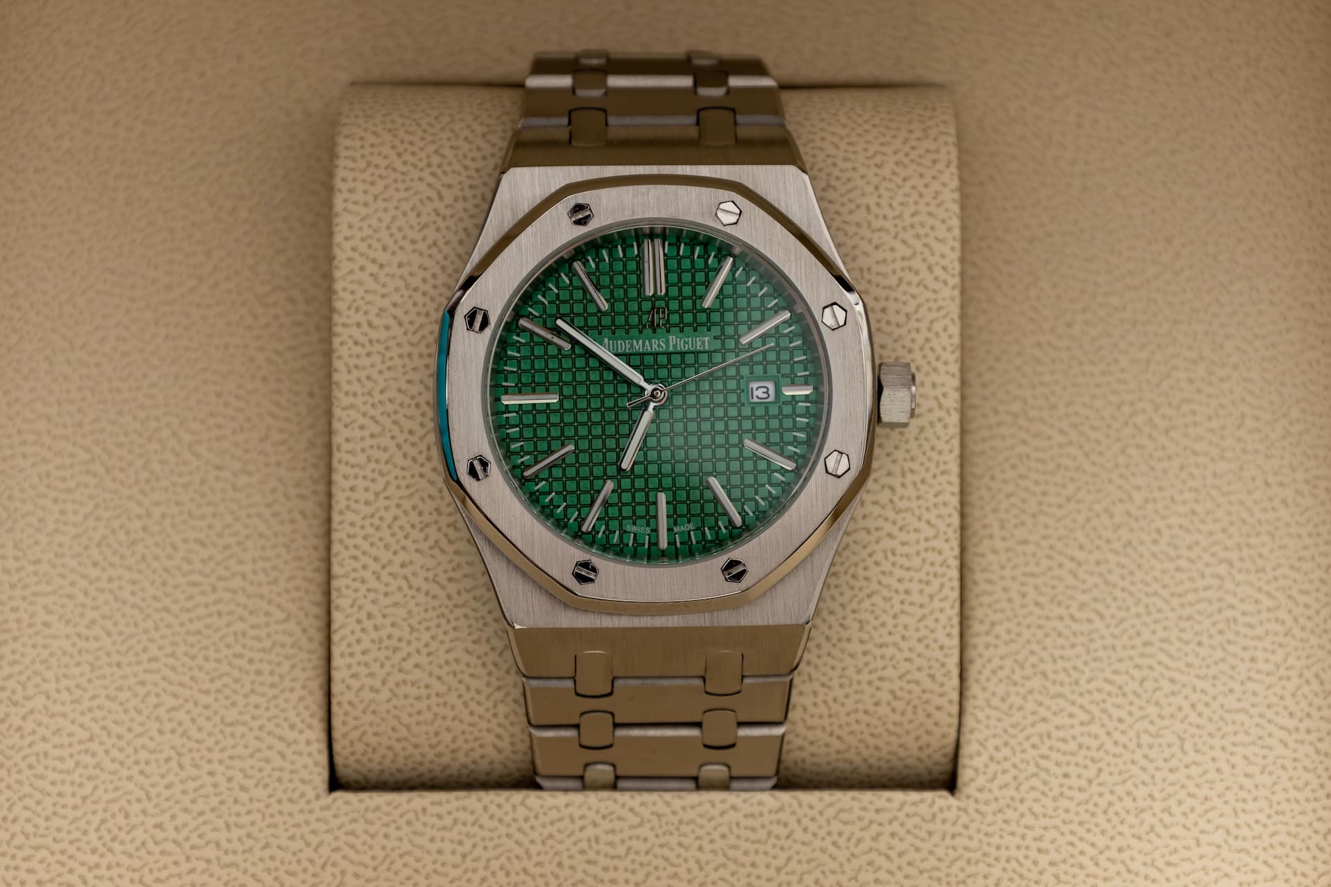 Audemars Piguet Royal Oak Silver - Emerald Green Dial