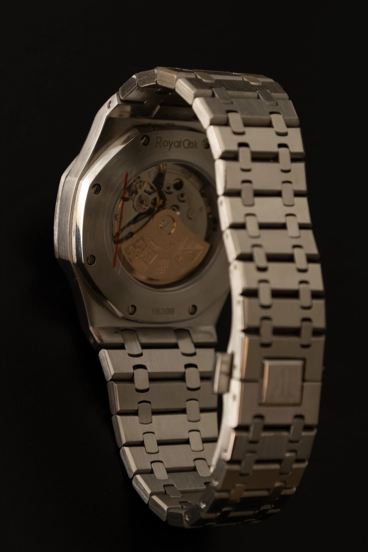 Audemars Piguet Royal Oak Silver - Emerald Green Dial unghiul 3